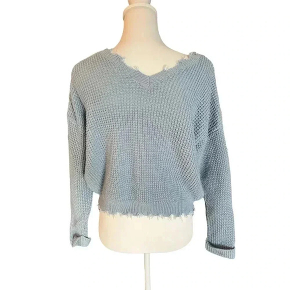 MOIN AND MADISON WOMENS CROP V NECK TATTERED EDGES SWEATER SIZE MEDIUM - Picture 8 of 9